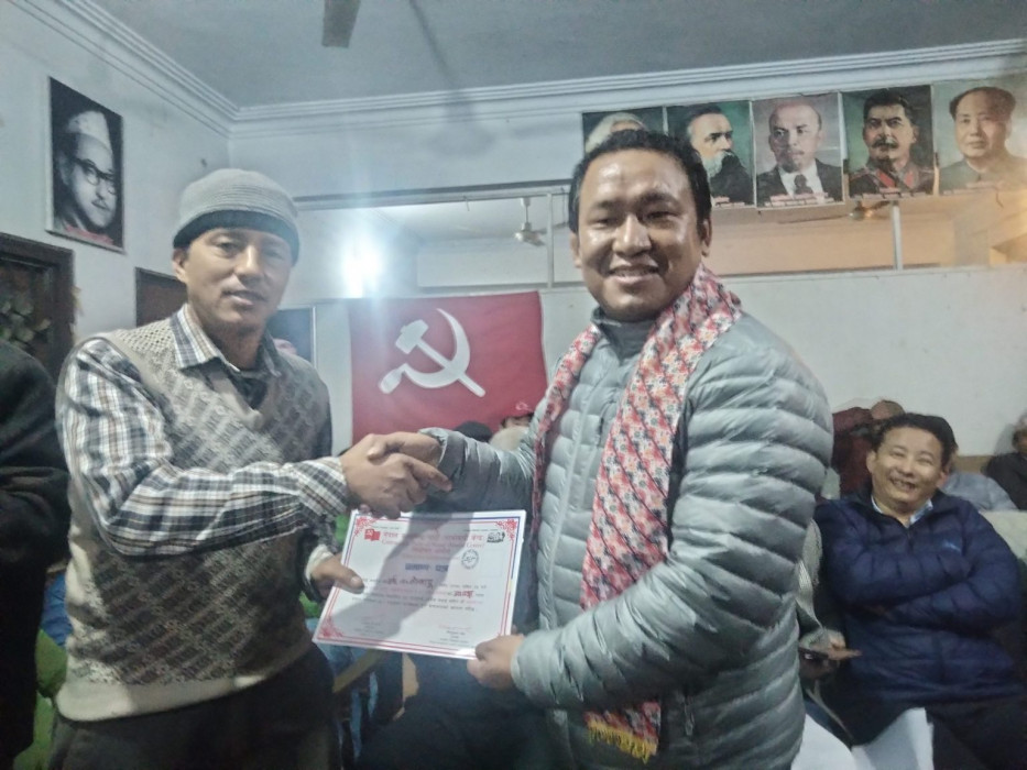 माओवादी प्रदेश १ मा मिक्सो विजयी