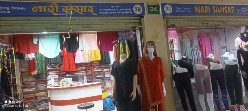 अनमोल र खपांगीले शुरु गरे नारी संसार