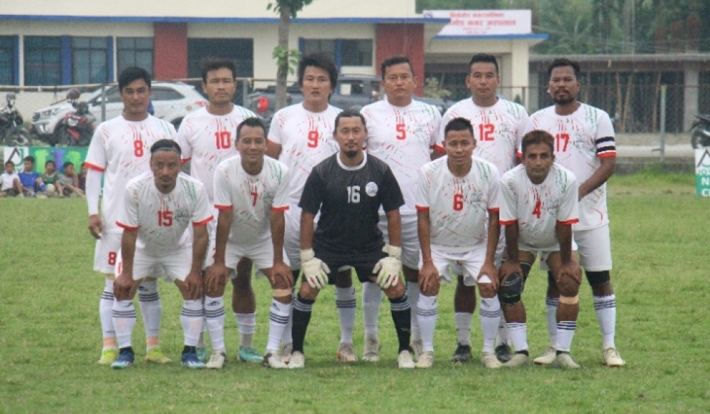 दुर्गादेवी श्रेष्ठ स्मृति भेट्रान्स फुटबलः पूर्वेलीका दुवै टिम फाइनल खेल्ने