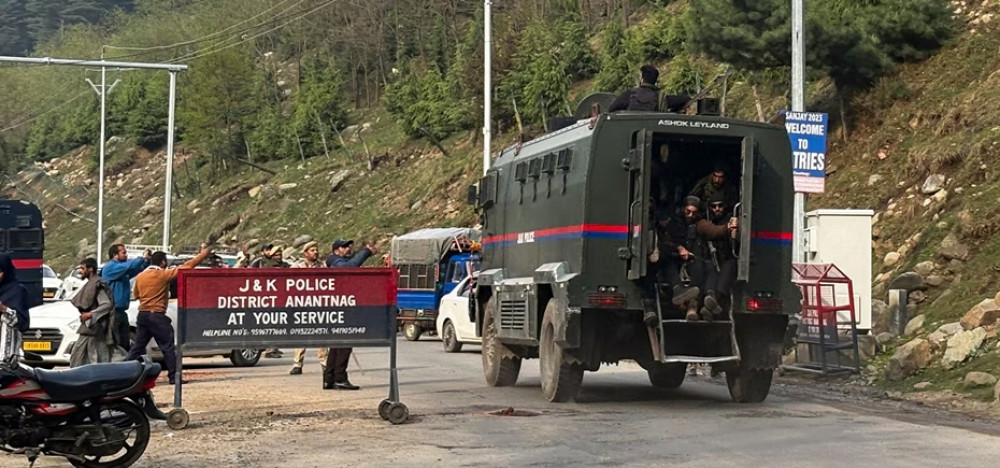 भारतको पर्यटकीय क्षेत्रमा आतंकवादी हमला, नेपालीसहित २८ को हत्या