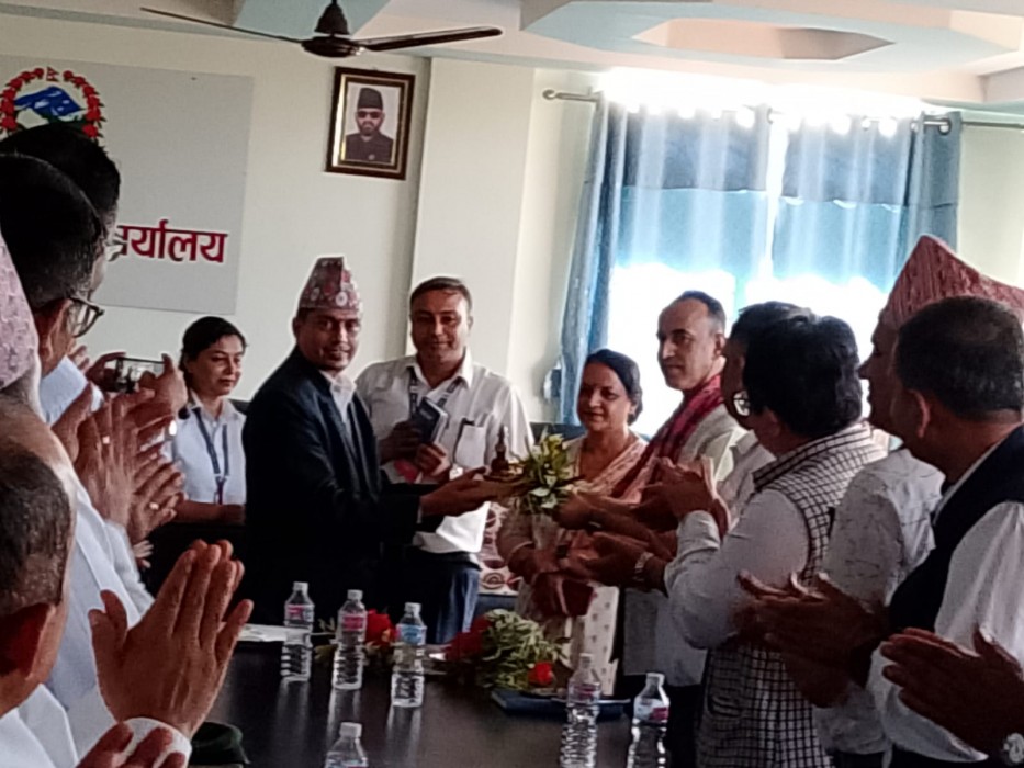 कर्मचारी मिलन केन्द्रले गर्यो प्रमुख न्यायाधीश लुइटेलको विदाई